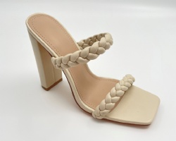 2022 hot fashion block heel sandal with weave upper